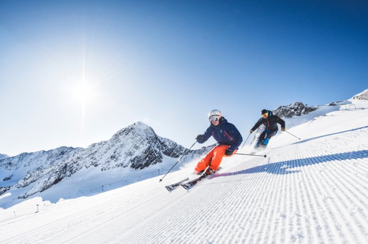 stubaier-gletscher-andre-schonherr-koniglich-skifahren-print-12-1200-2